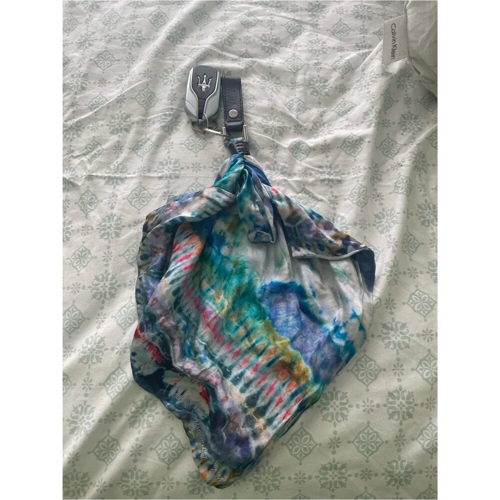 AMIRI Multicolor Tie-Dye Key Chain Scarf Accessory - Blue Purple Black